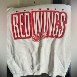 Detroit red wings crew neck!
